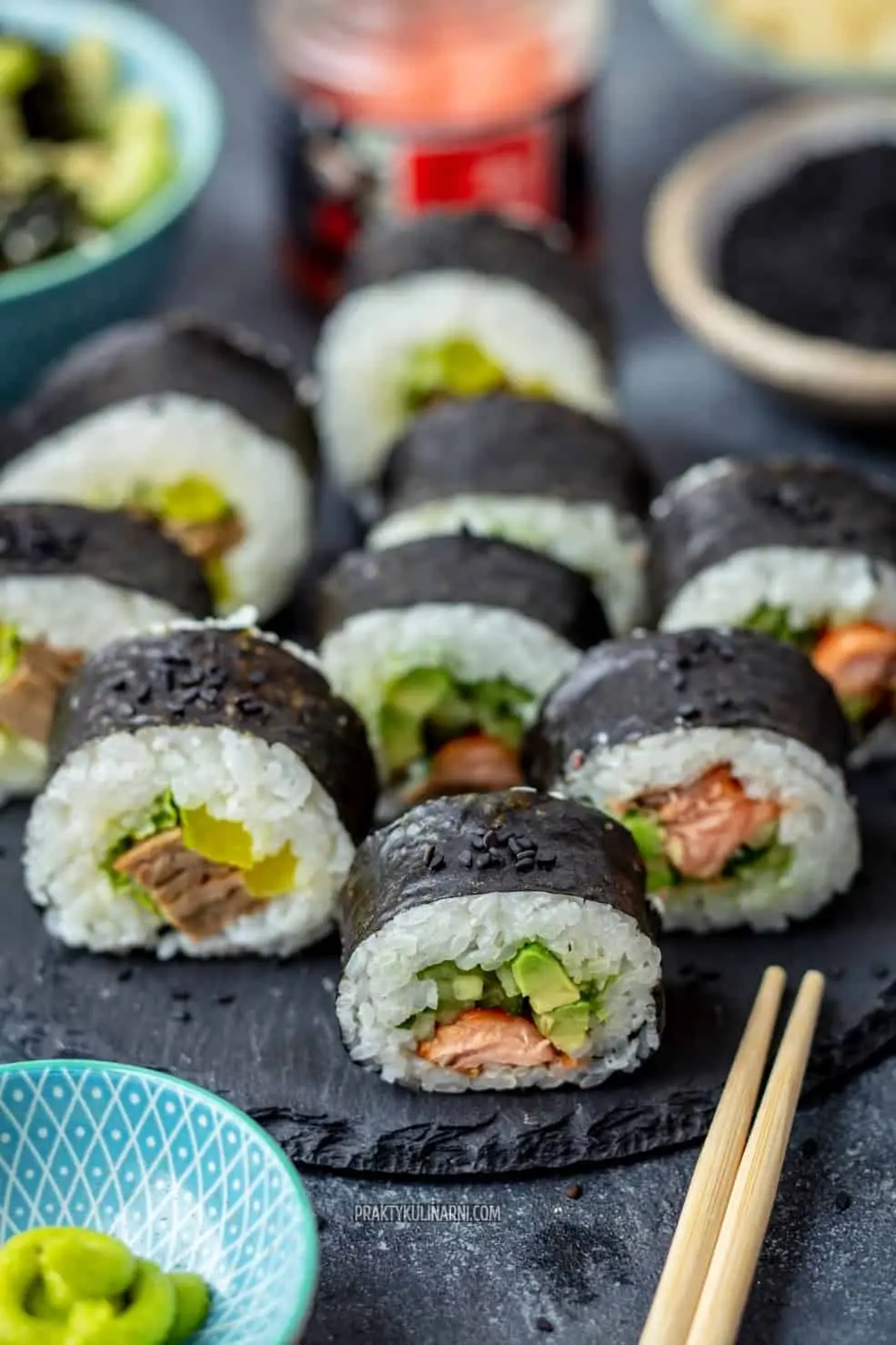 Dlaczego dodaje się olej do ryżu na sushi? - Czy do gotowania ryżu dodaje się olej dlaczego dodaje sie olej do ryzu na sushi - Czy do gotowania ryżu dodaje się olej