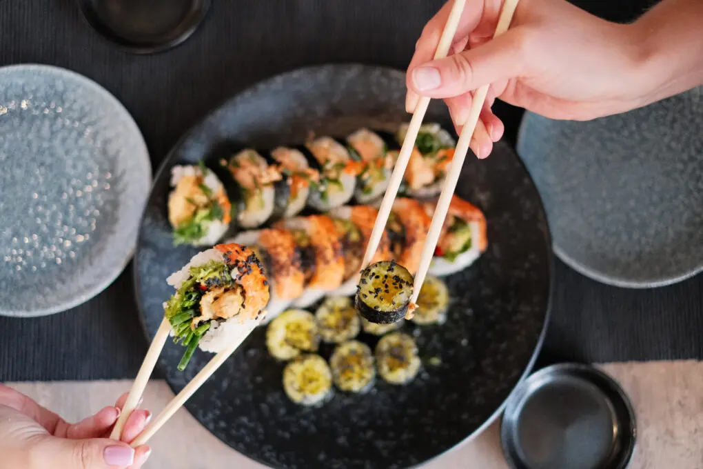 Jak chwytać sushi - Jak Chwytac sushi jak chwytać sushi - Jak Chwytac sushi