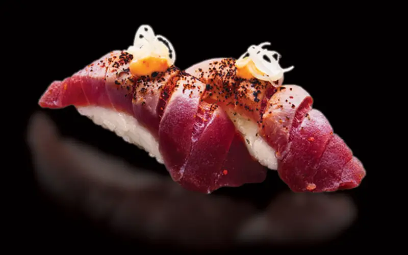 Ciemno czerwone na nigiri co to jest? - Jak nazywa się smazone sushi ciemno czerwone na nigiri co to - Jak nazywa się smazone sushi