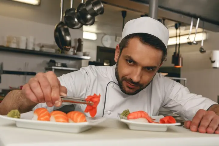 sushi master zarobki - Jak wygląda praca w sushi