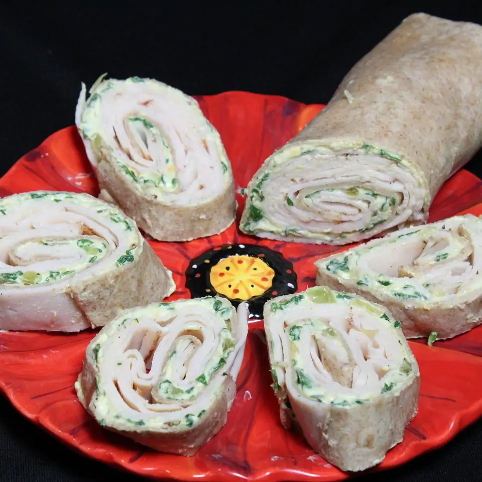 Sushi tortilla: połączenie kuchni japońskiej i meksykańskiej - Jak zrobić mini tortillę sushi tortilla - Jak zrobić mini tortillę