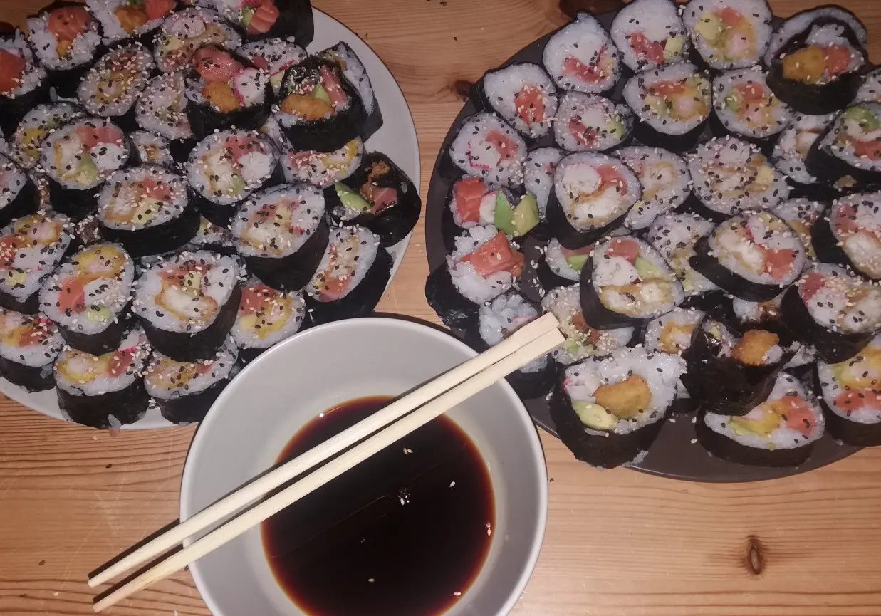 Jak przygotować owoce morza do sushi - Jakie owoce morza do sushi jak przygotować owoce morza do sushi - Jakie owoce morza do sushi