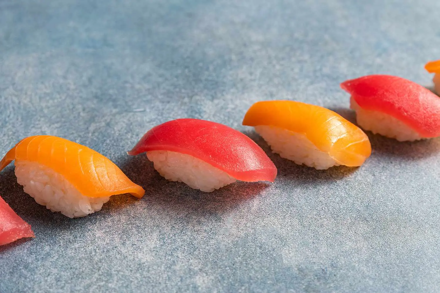 Na którą stronę kłaść ryż do sushi? - Którą stroną zawijać nori na którą strone nigiri - Którą stroną zawijać nori