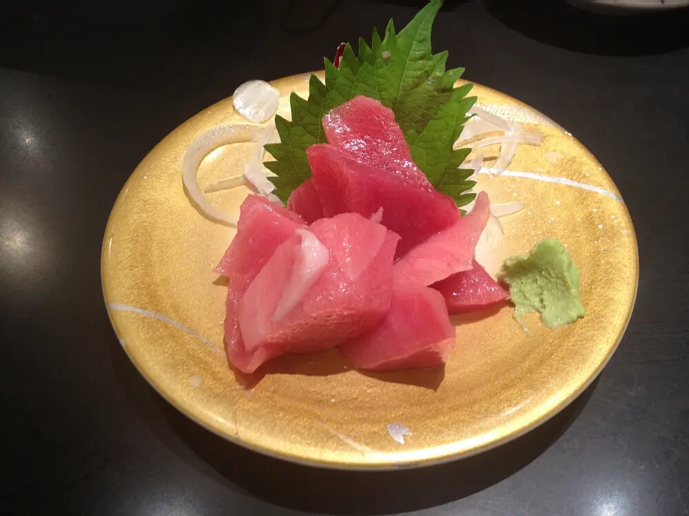 naczym sushi jedza japonczycy - Na czym Smaza Japonczycy